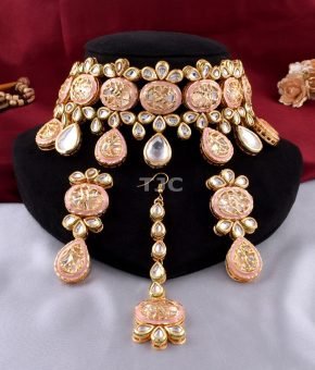 Kundan necklace earrings mangtikka peach