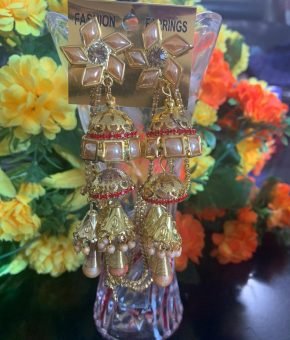 Earring with Sahara 5